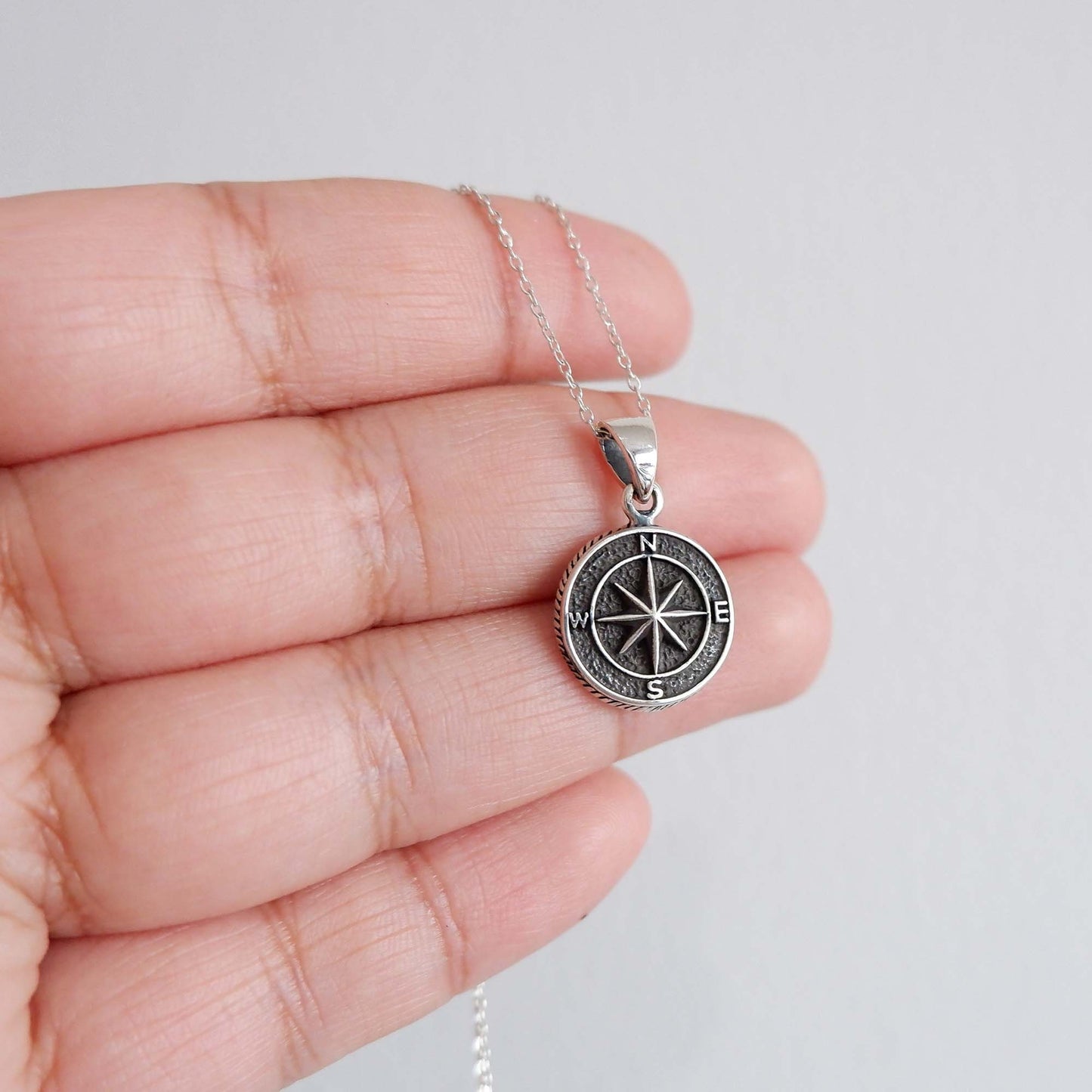 925 Sterling Silver Compass Pendant Necklace, Small Dainty Compass Pendant, Simple Layering Travel Compass Pendant, Valentine&#39;s Day Gift - Aster & Trinkets